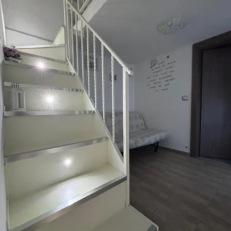 Ferienwohnung La Casa Di Zia Raf Neapel Exterior foto